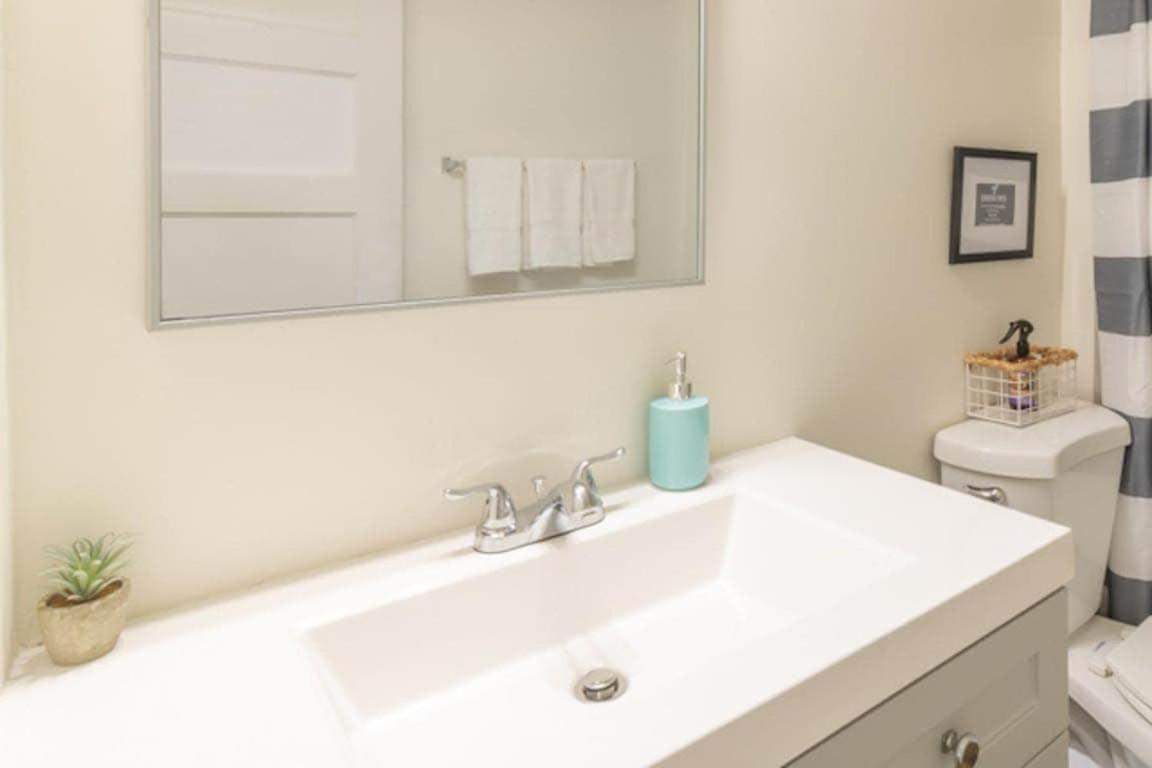 The Delightful Doubles- Unit A- Centrally Located Columbus Extérieur photo