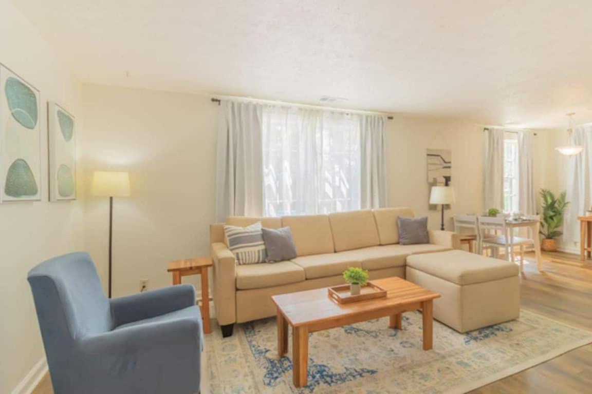 The Delightful Doubles- Unit A- Centrally Located Columbus Extérieur photo