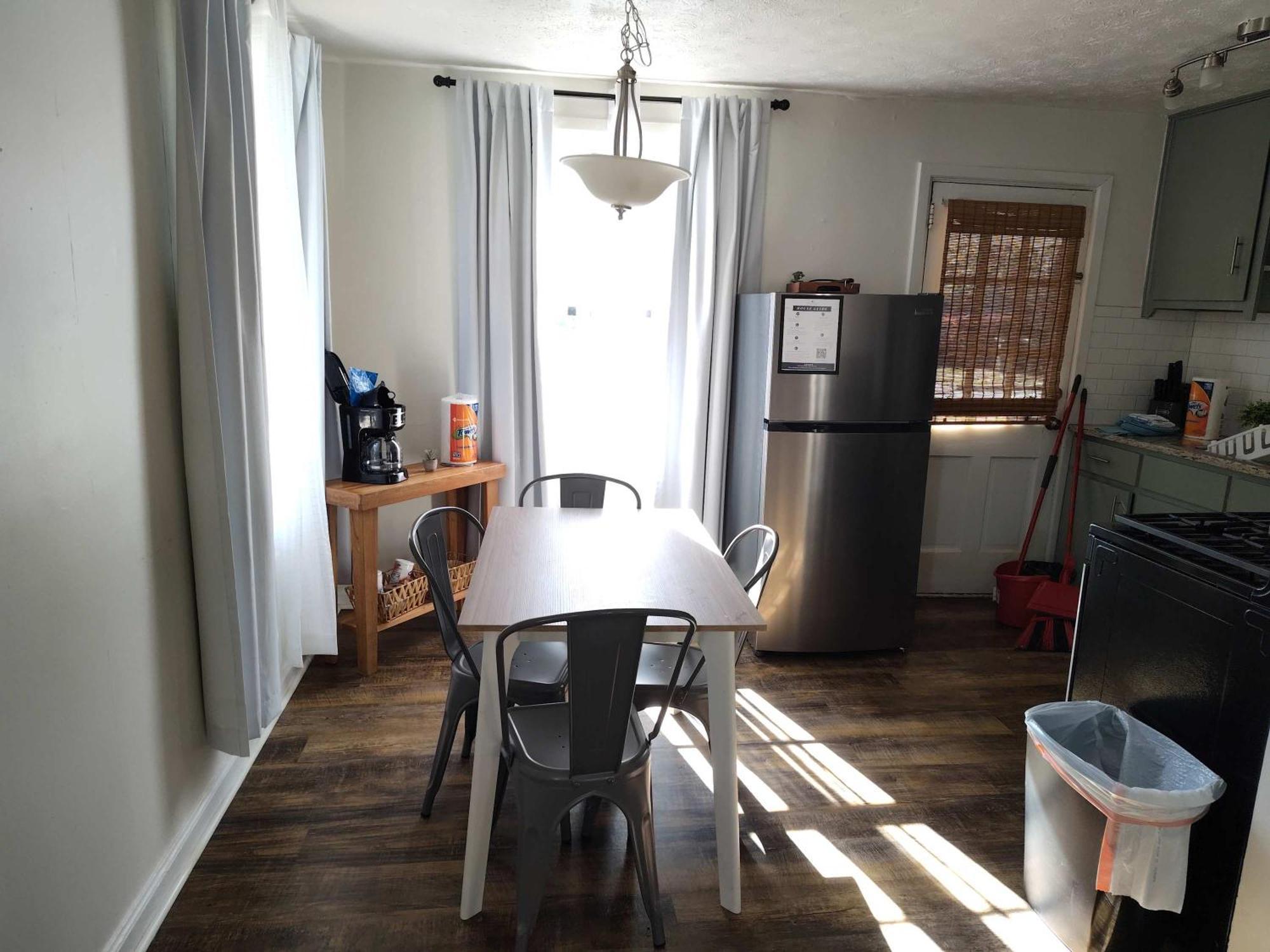 The Delightful Doubles- Unit A- Centrally Located Columbus Extérieur photo